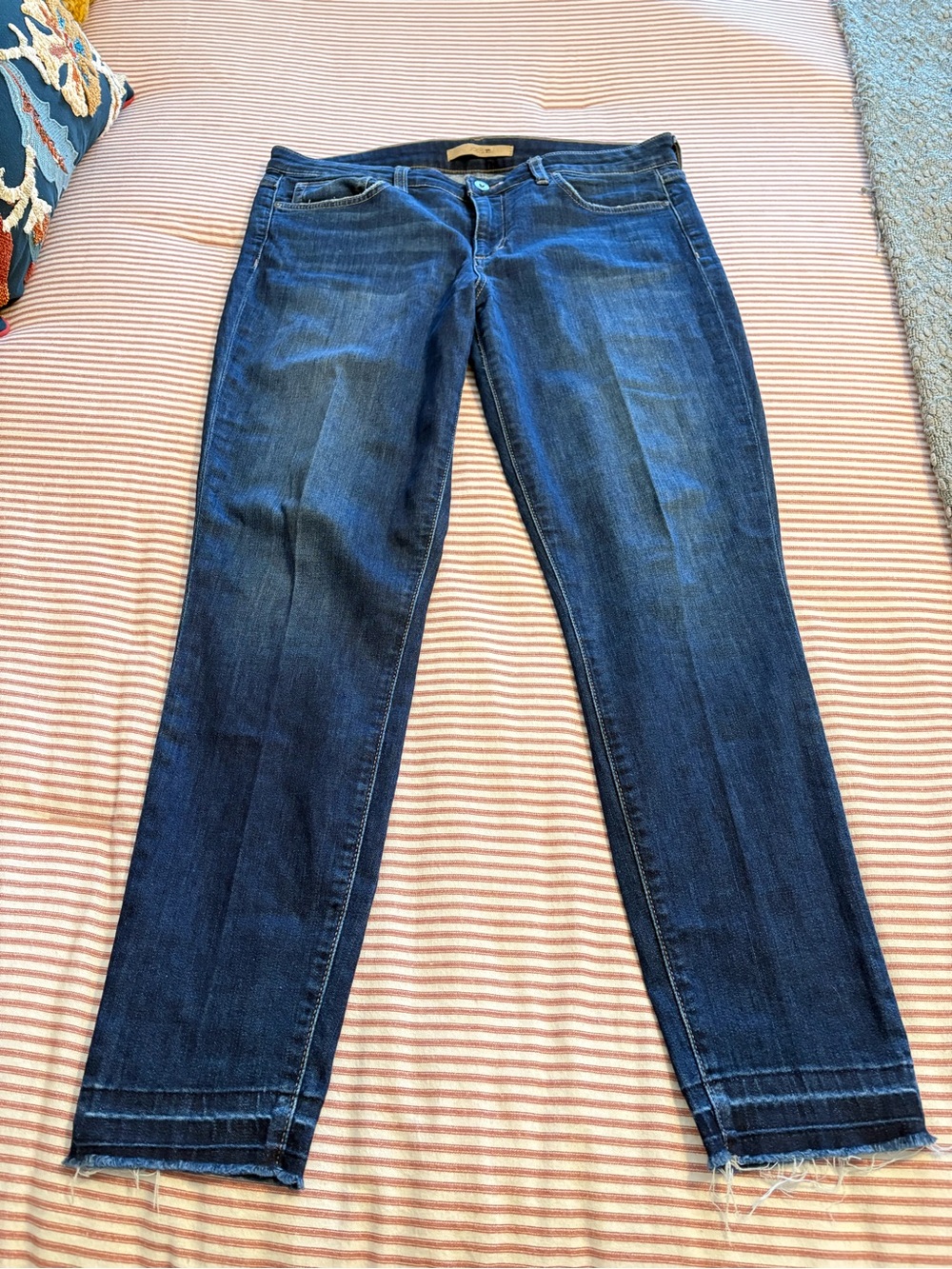 Joe's Jeans Women's Dark Indigo Straight Leg